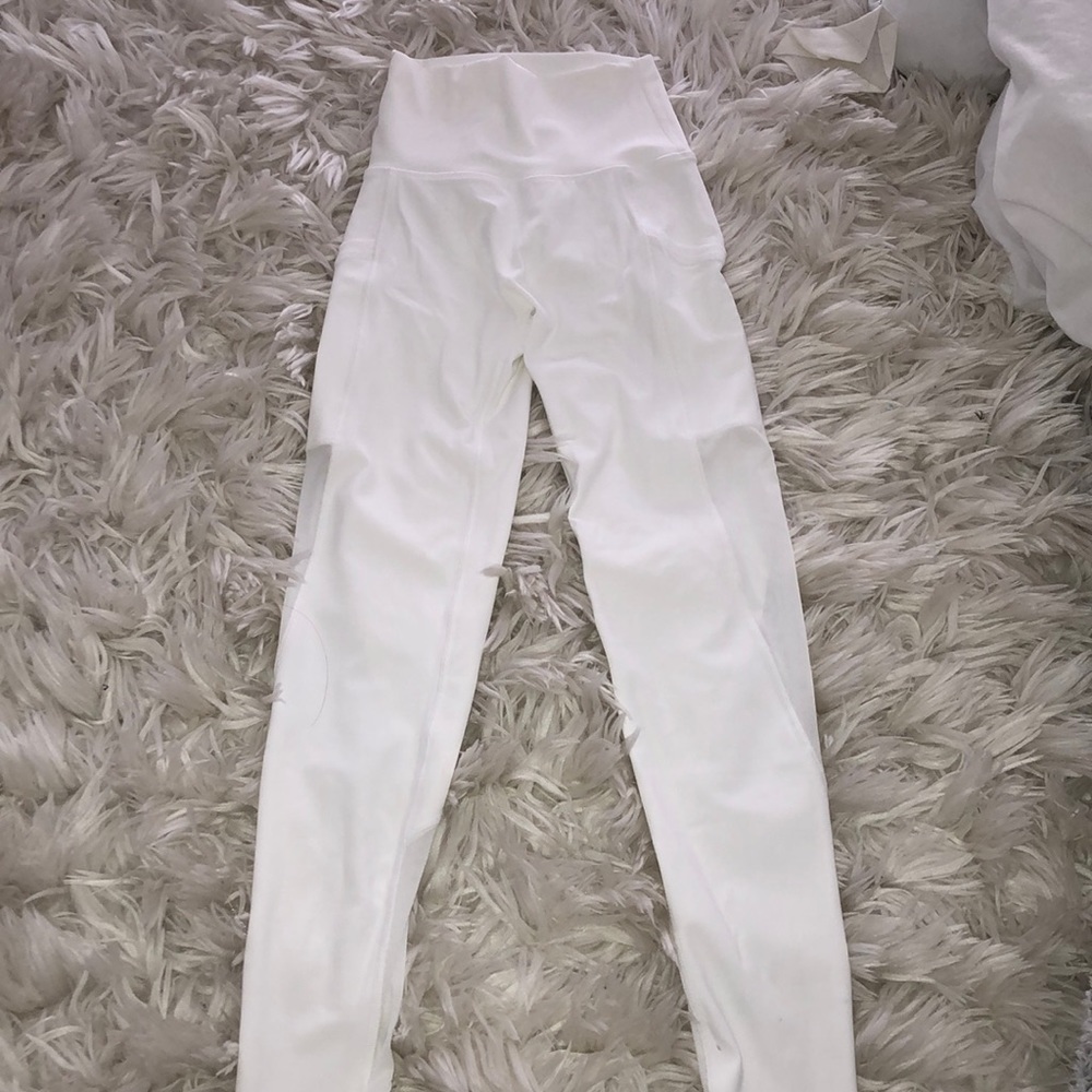AERIE WHITE LEGGINGS